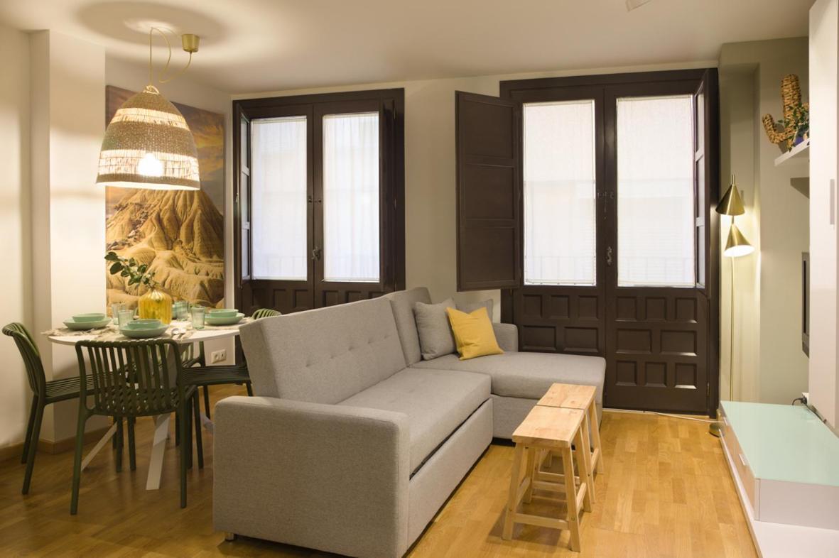 Apartamento Palacio Descalzos Tudela Exterior foto